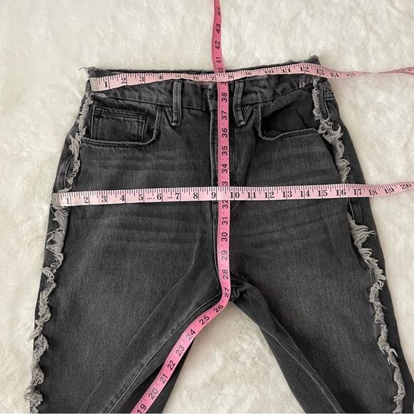 Good American Jeans - Picture 7 of 7